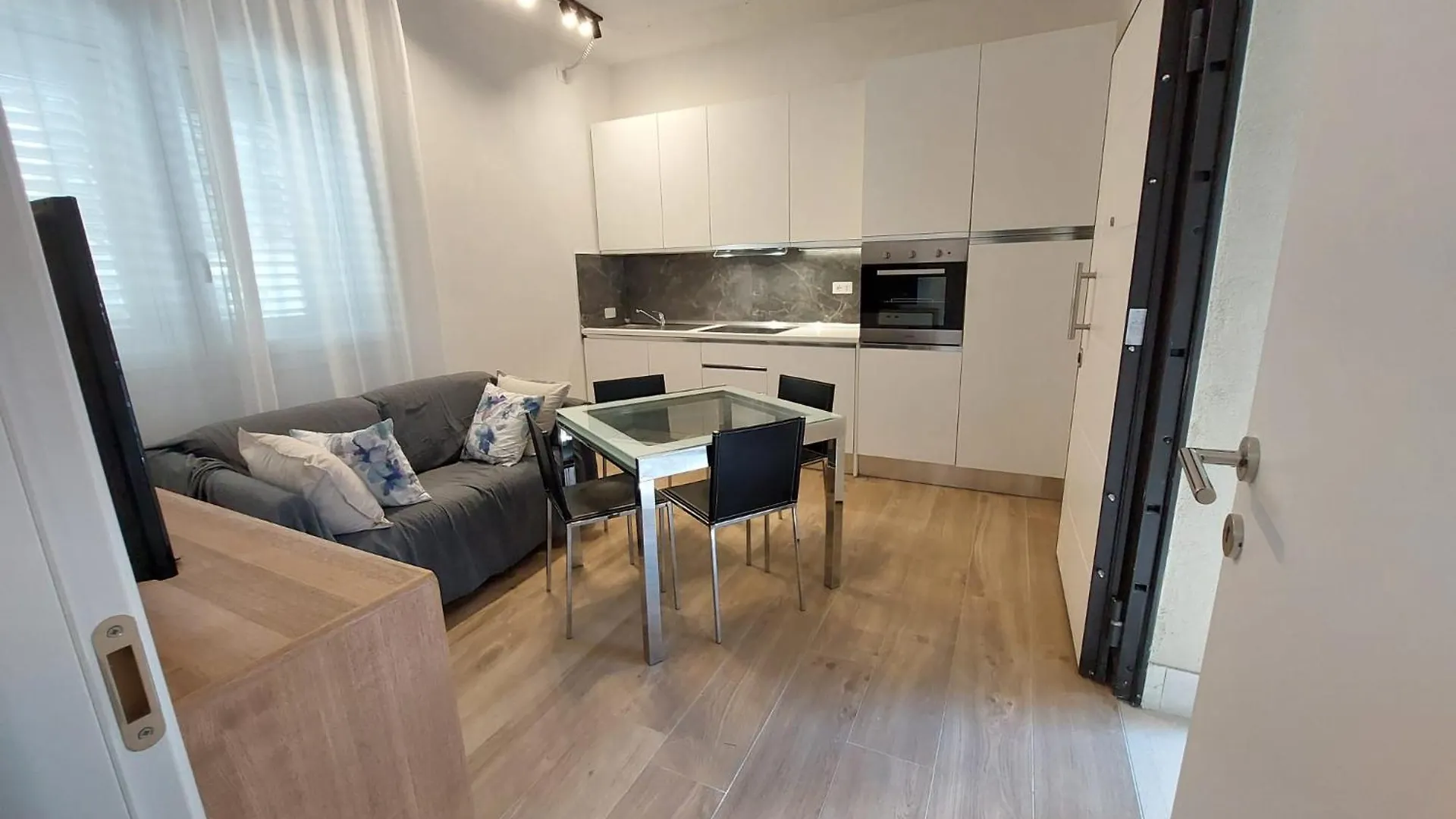 Leopardi Apartment Milano Marittima